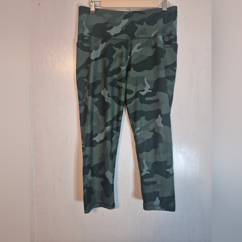 OLD NAVY LEGGINGS